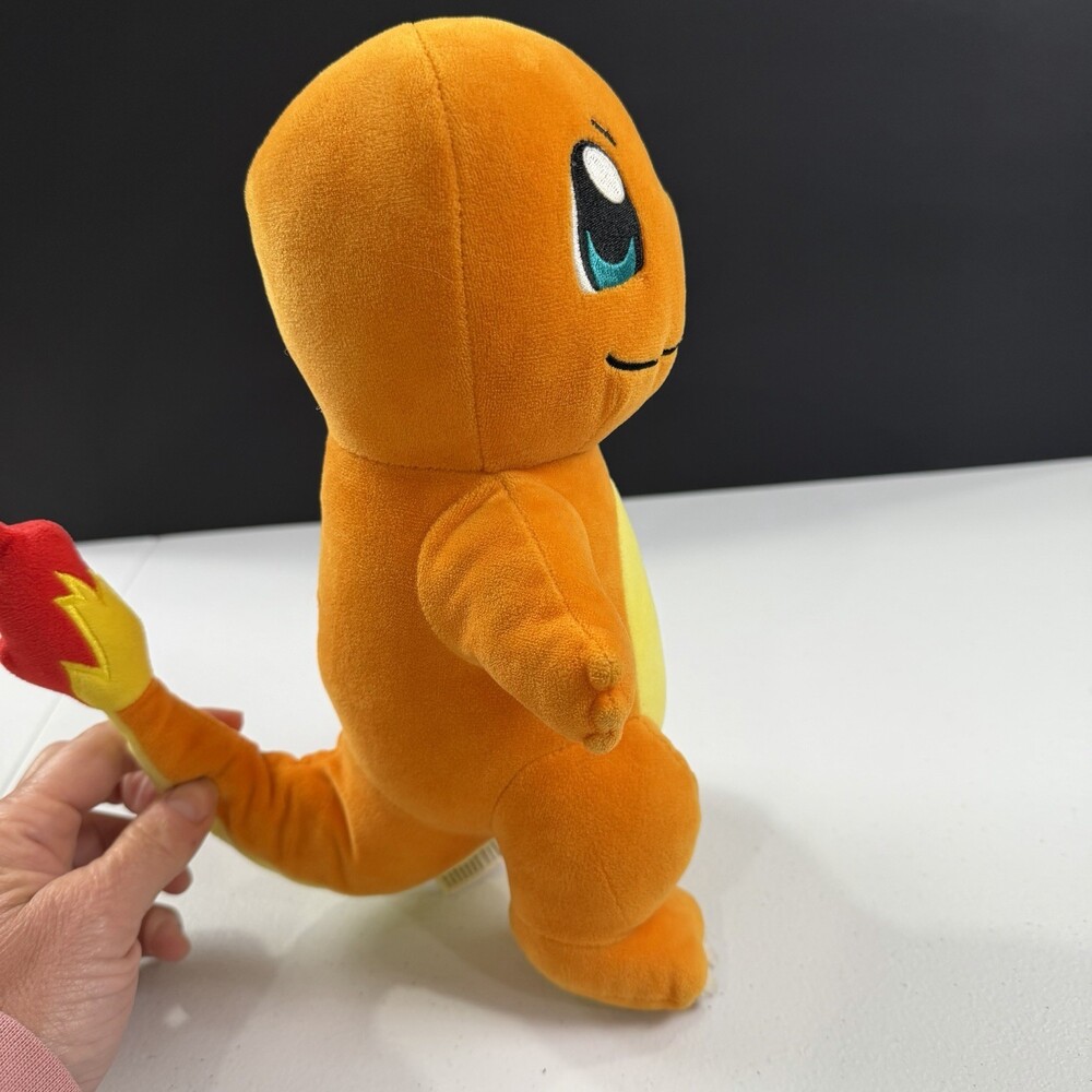Pokemon CHARMANDER 2022 Nintendo Game Freak 10" Plush EUC - Picture 4 of 9